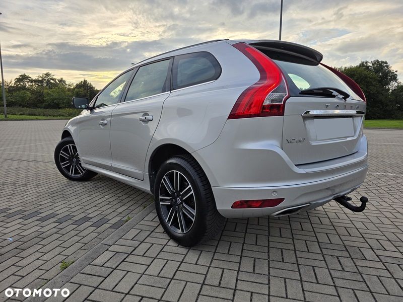 Volvo XC 60 D3 Geartronic Summum - 2