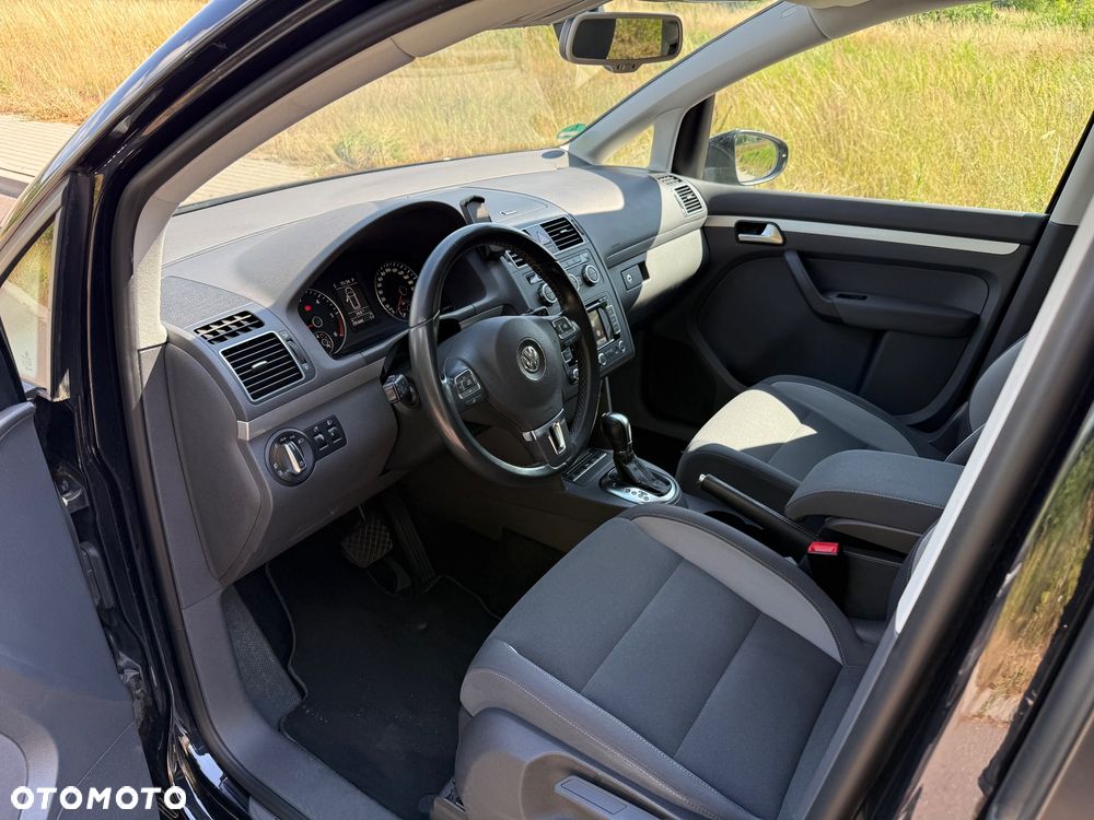 Volkswagen Touran 2.0 TDI DPF DSG Life - 14