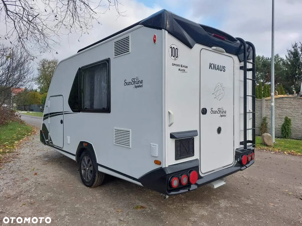 KNAUS W05 Sport Fun Black Selection do przewozu MOTORÓW - 7