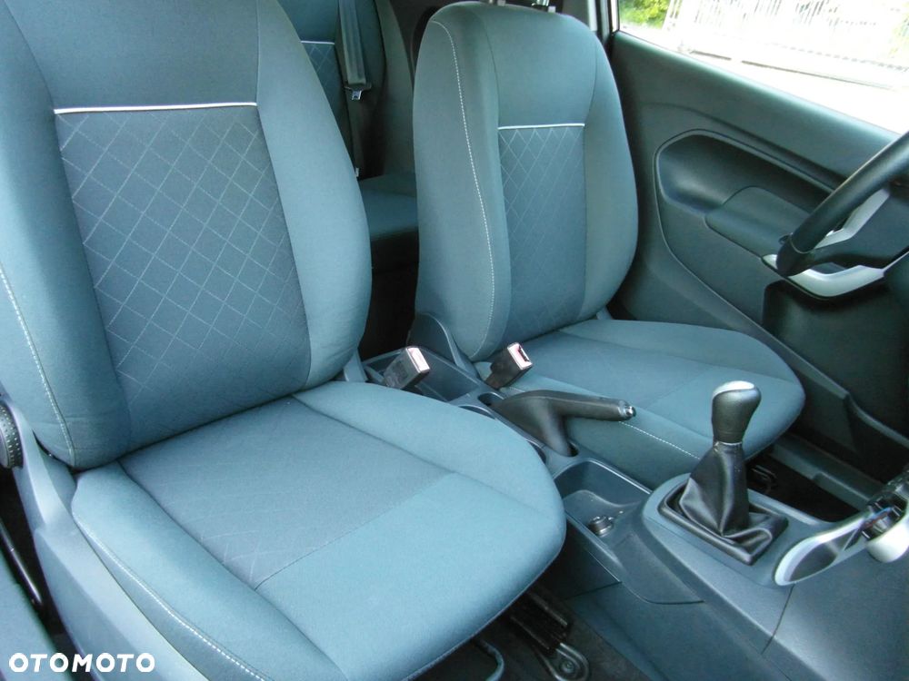 Ford Fiesta 1.25 Champions Edition - 20