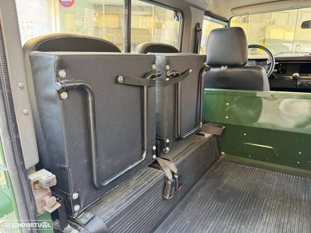 Land Rover Defender 90 2.5 TD5 Metal Top - 5