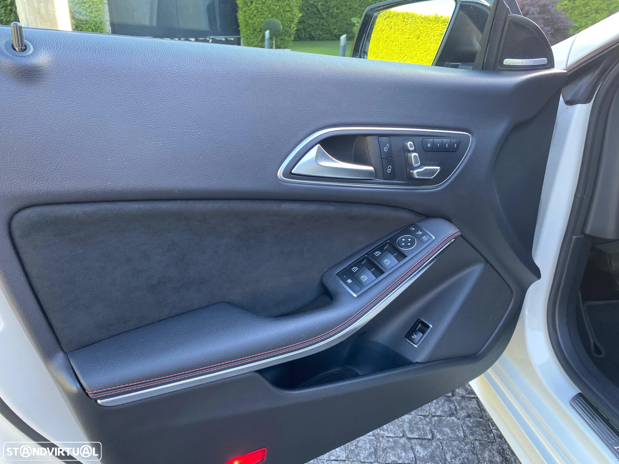 Mercedes-Benz CLA 180 d AMG Line - 7