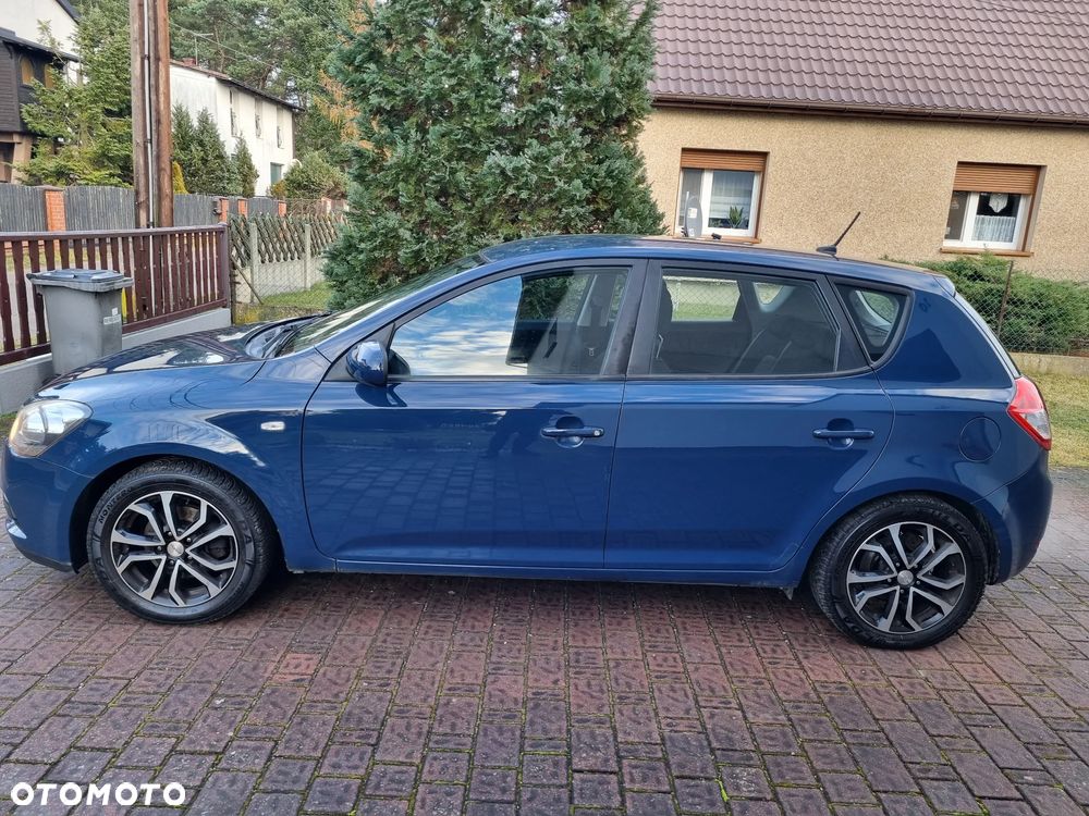 Kia Ceed 1.4 CVVT ISG Vision - 15
