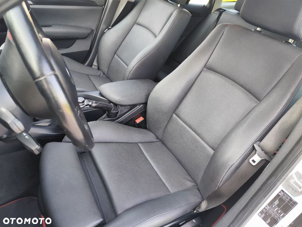 BMW X1 - 26
