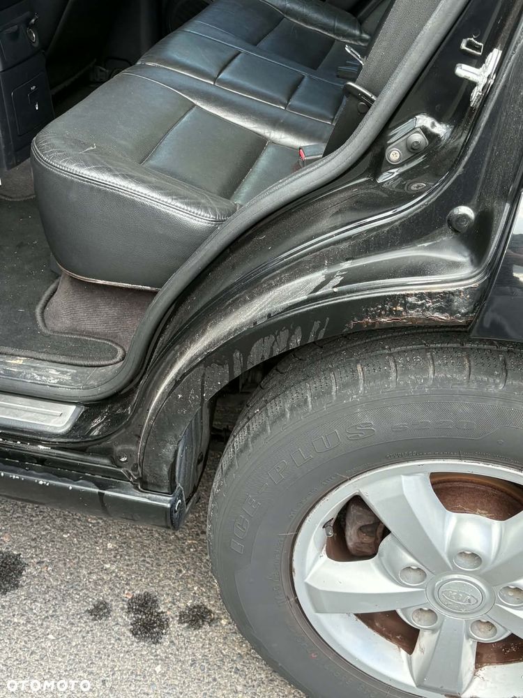 Kia Sorento - 12
