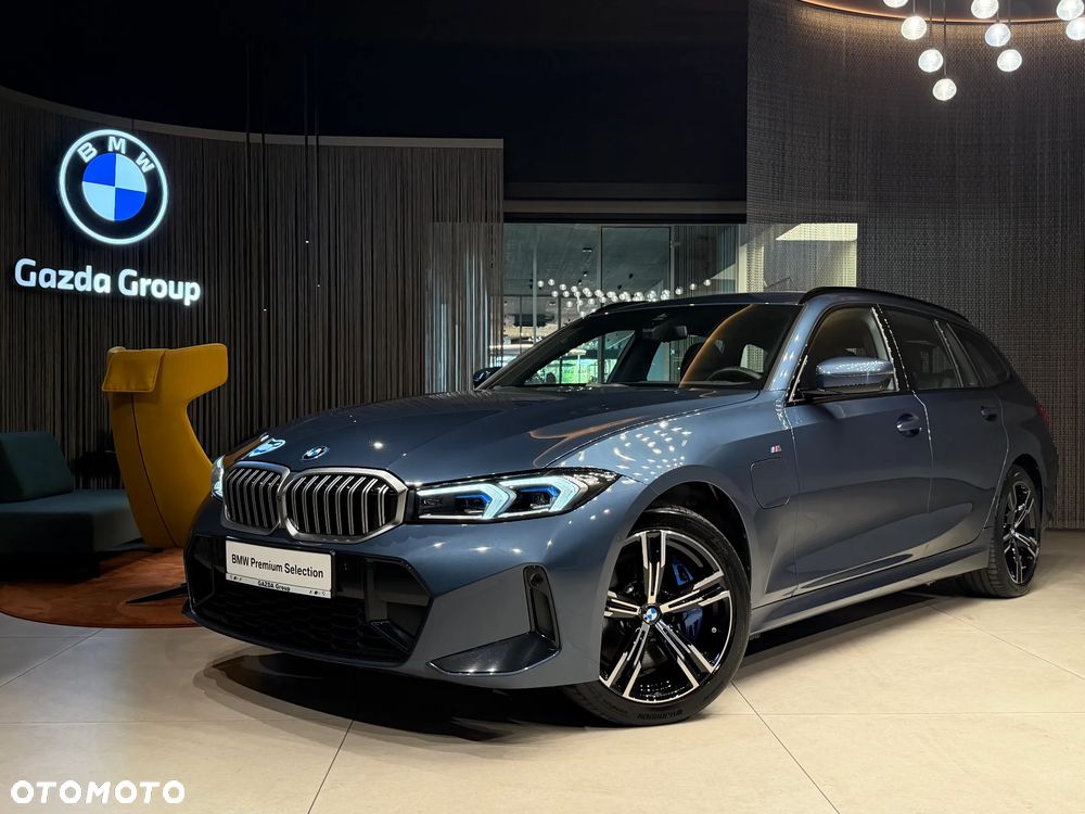 BMW Seria 3 330e xDrive M Sport sport - 1
