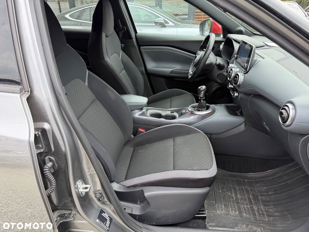 Nissan Juke DIG-T 117 N-Connecta - 32
