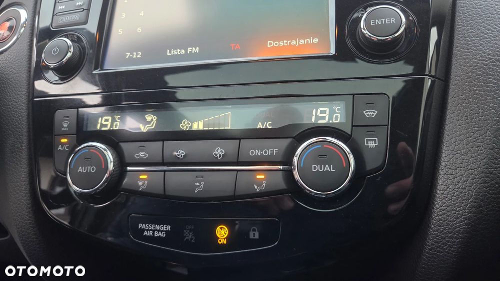 Nissan Qashqai 1.5 dCi N-Connecta - 25