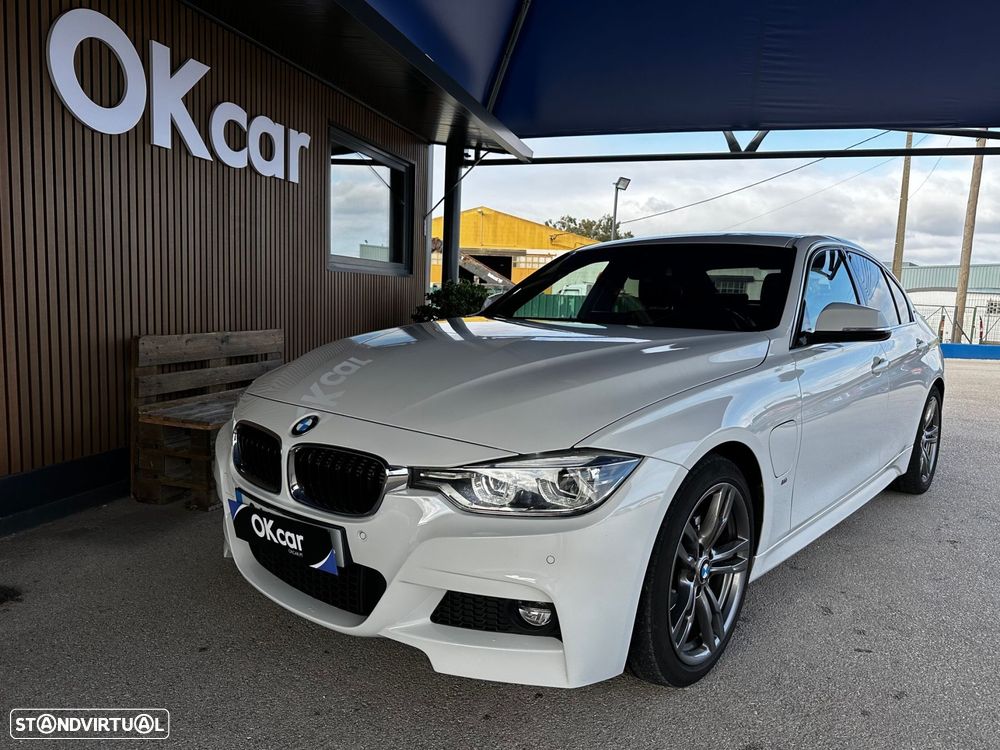 BMW 330 e iPerformance Pack M - 11