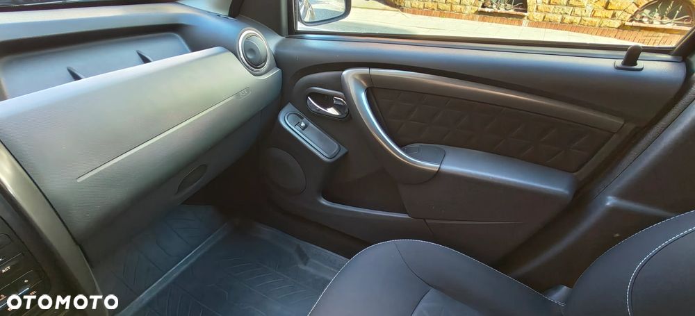 Dacia Duster 1.6 Ambiance Euro5 - 33
