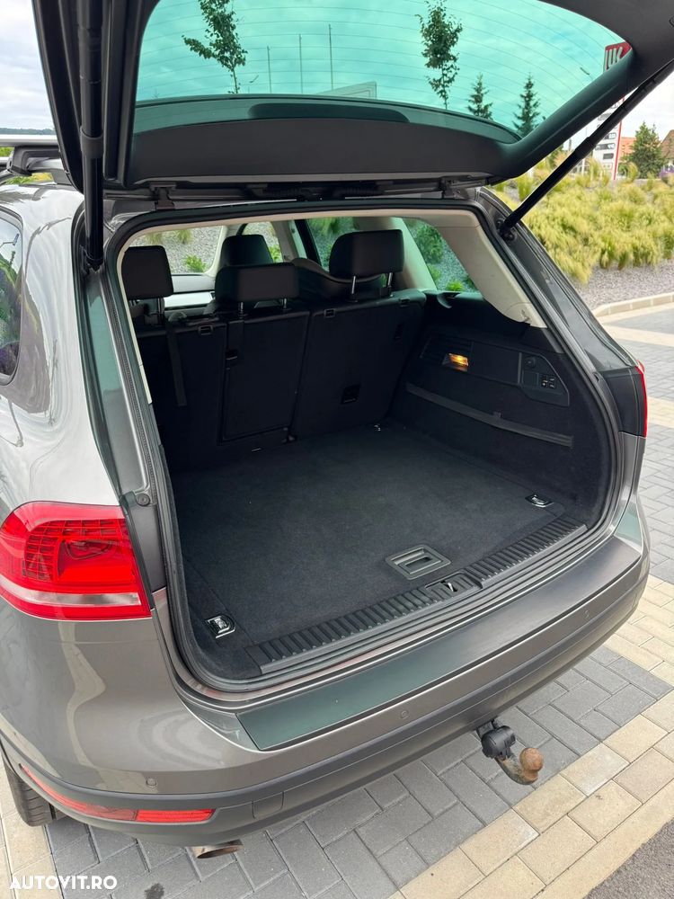 Volkswagen Touareg 3.0 V6 TDI BMT Terrain Tech - 12