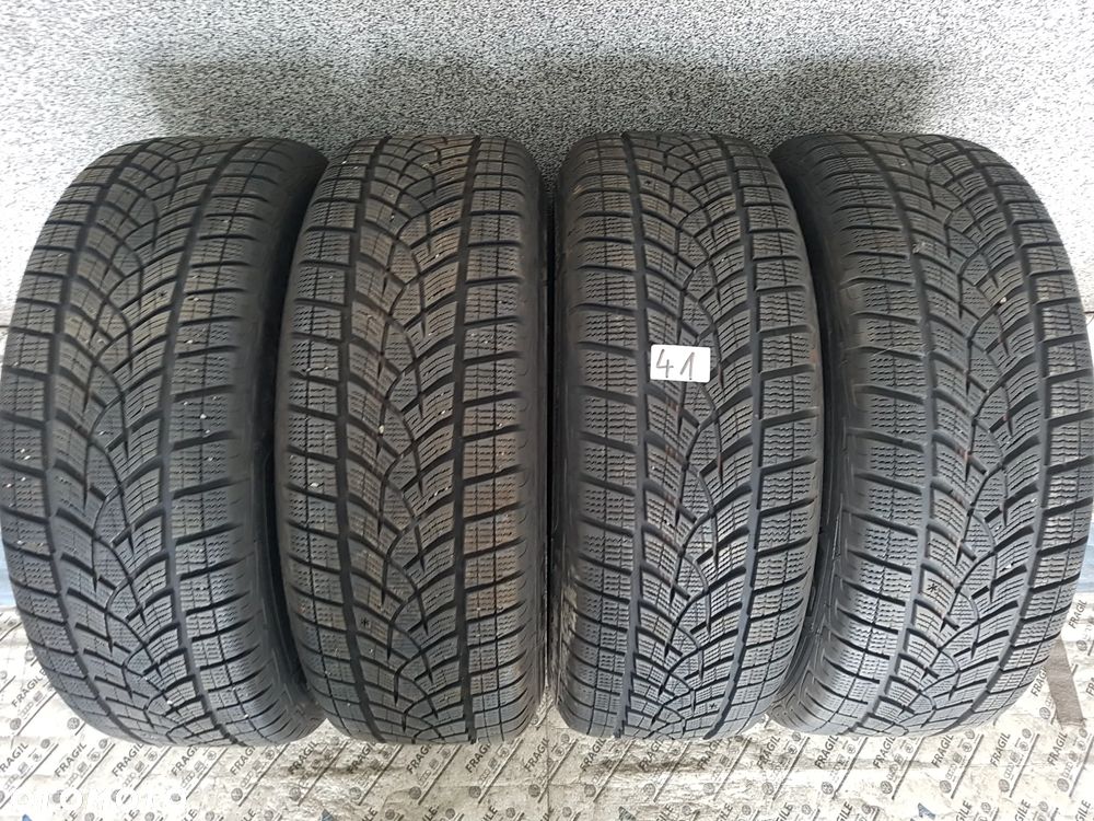 KOŁA ZIMOWE HONDA CR-V  5X114,3  7,5JX18  235/60R18 - 14