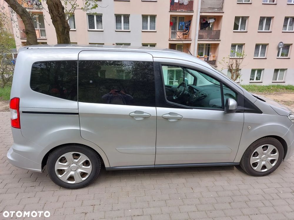 Ford Tourneo Courier 1.0 EcoBoost Ambiente - 8