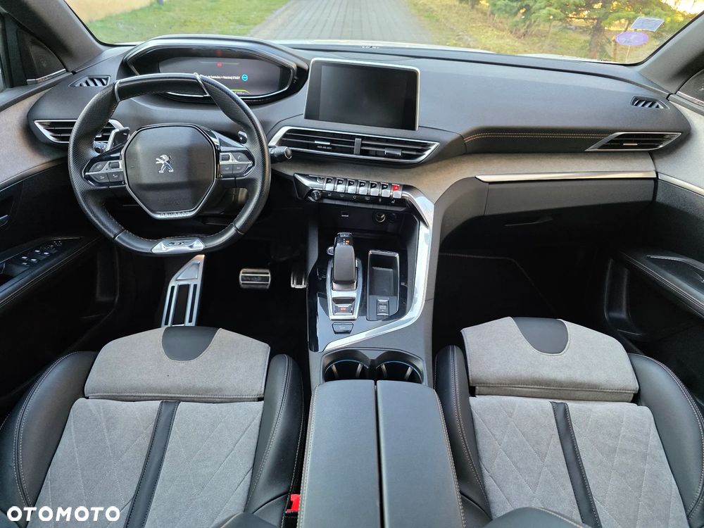 Peugeot 3008 1.6 PureTech Hybrid4 PHEV GT S&S EAT8 - 22