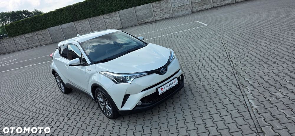 Toyota C-HR 1.8 Hybrid Neon Lime powered by JBL - 8