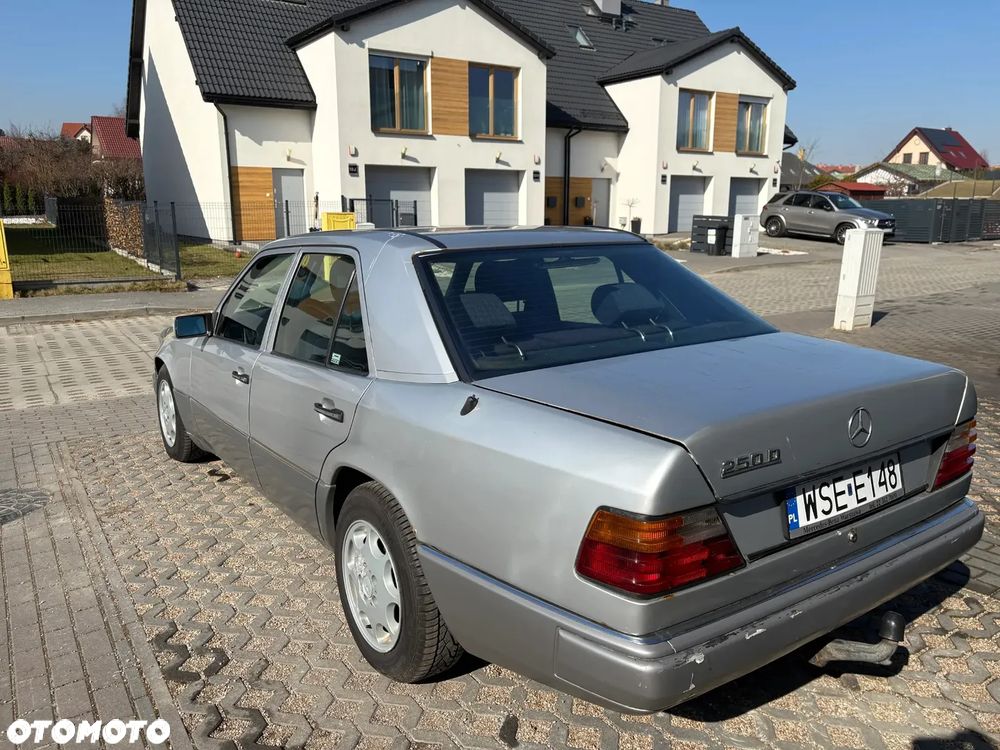 Mercedes-Benz W124 (1984-1993) - 3