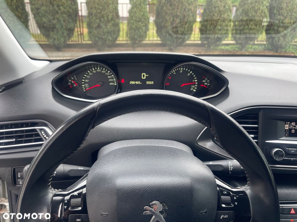 Peugeot 308 1.6 BlueHDi Access S&S - 11