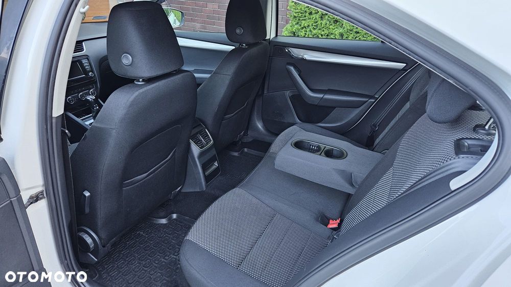 Skoda Octavia 1.6 TDI Ambition - 10