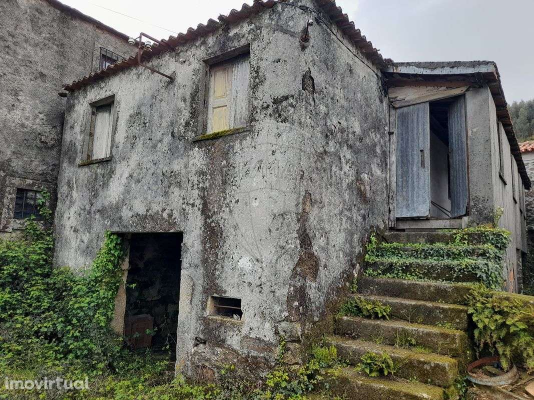 Moradia T3 para venda - Grande imagem: 2/9