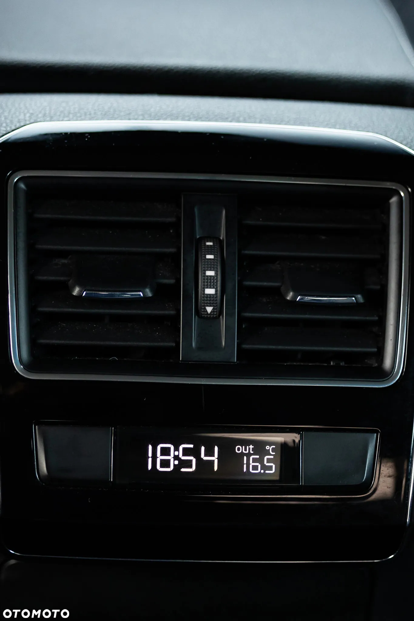 Skoda Superb 2.0 TSI Ambition DSG - 14