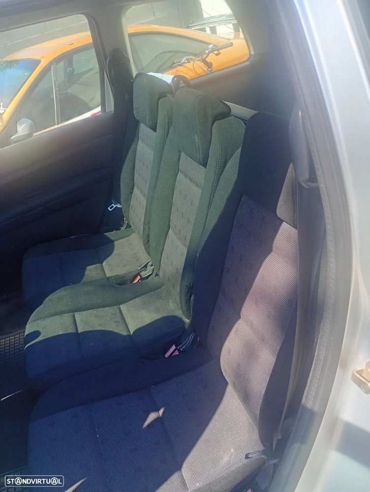 Peugeot 307 SW 1.6 HDi - 5