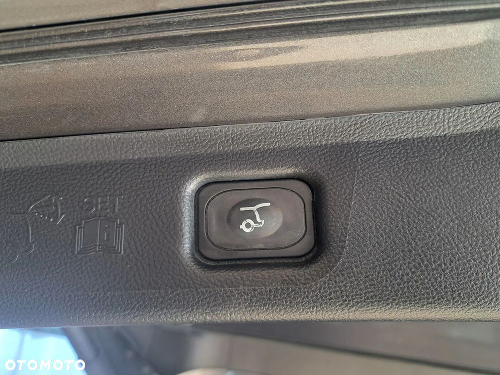 Ford S-Max 2.0 TDCi Titanium PowerShift - 19