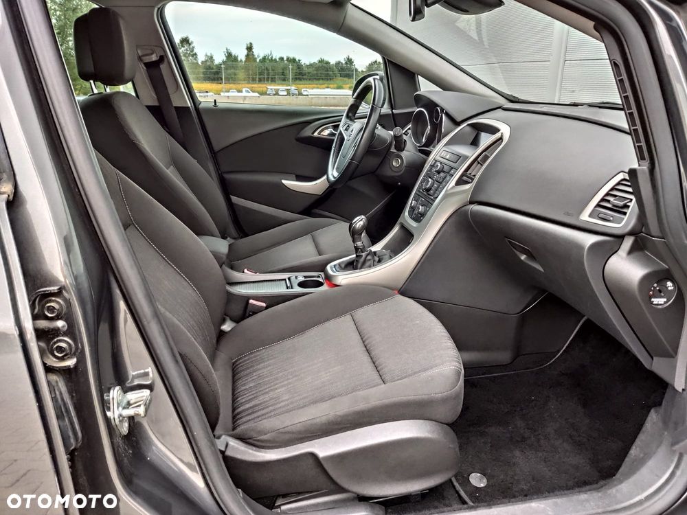 Opel Astra 1.4 Turbo Exklusiv - 7