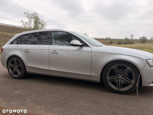 Audi A4 Avant 2.0 TDI DPF multitronic S line Sportpaket - 7