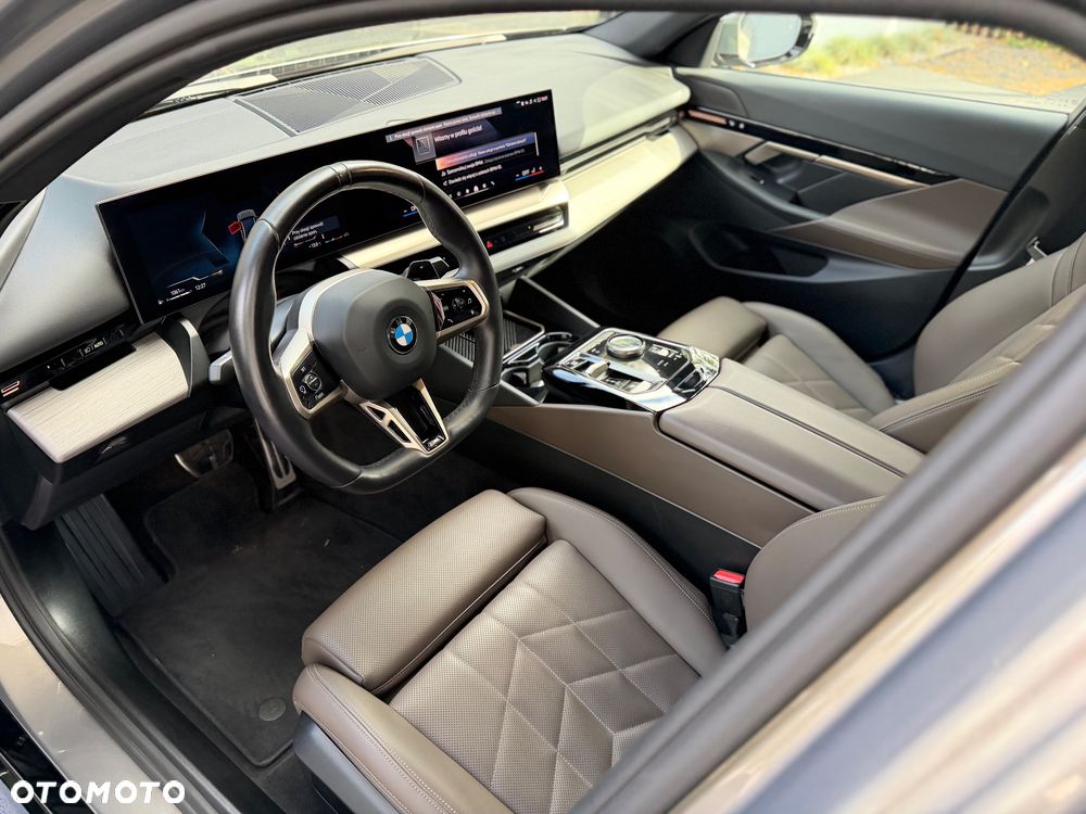 BMW Seria 5 520d mHEV M Sport - 13