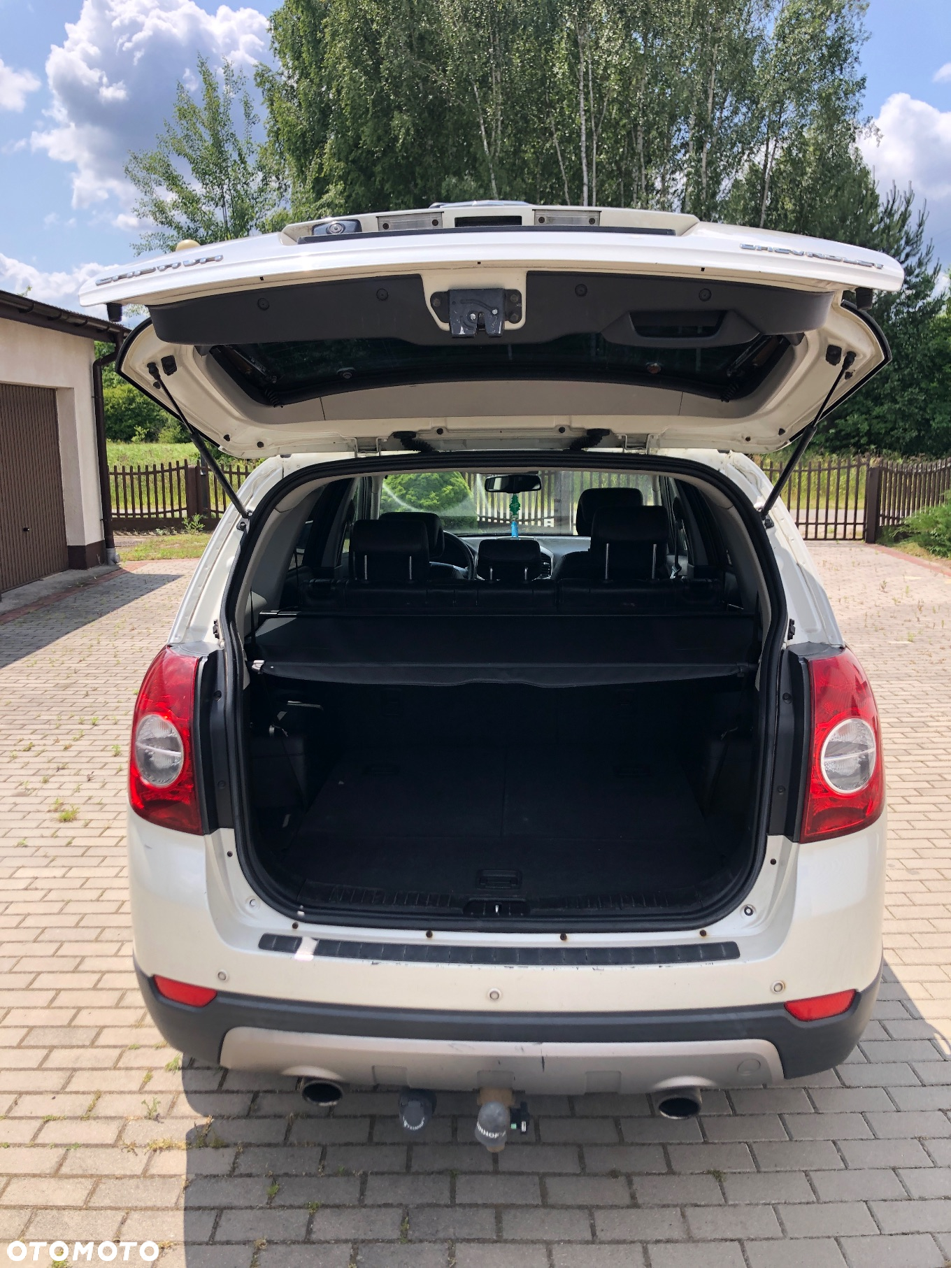 Chevrolet Captiva 2.2 d LTZ - 12