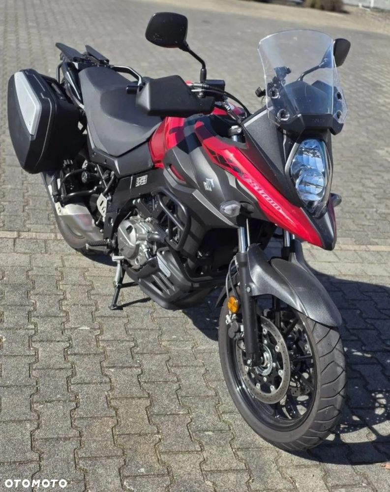 Suzuki V-STROM - 1