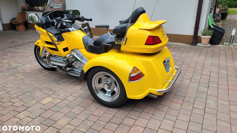 Honda GL - 4