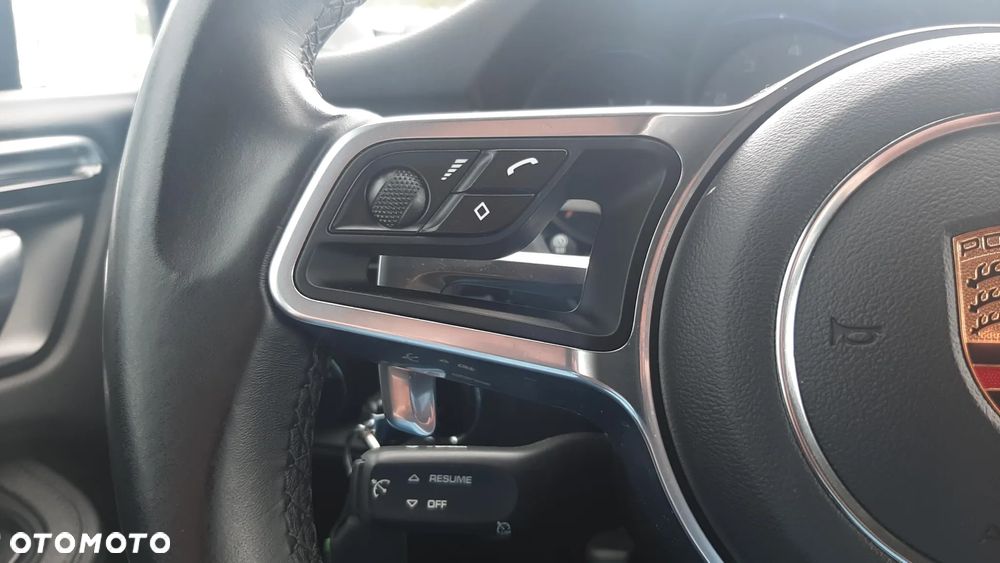 Porsche Macan - 22