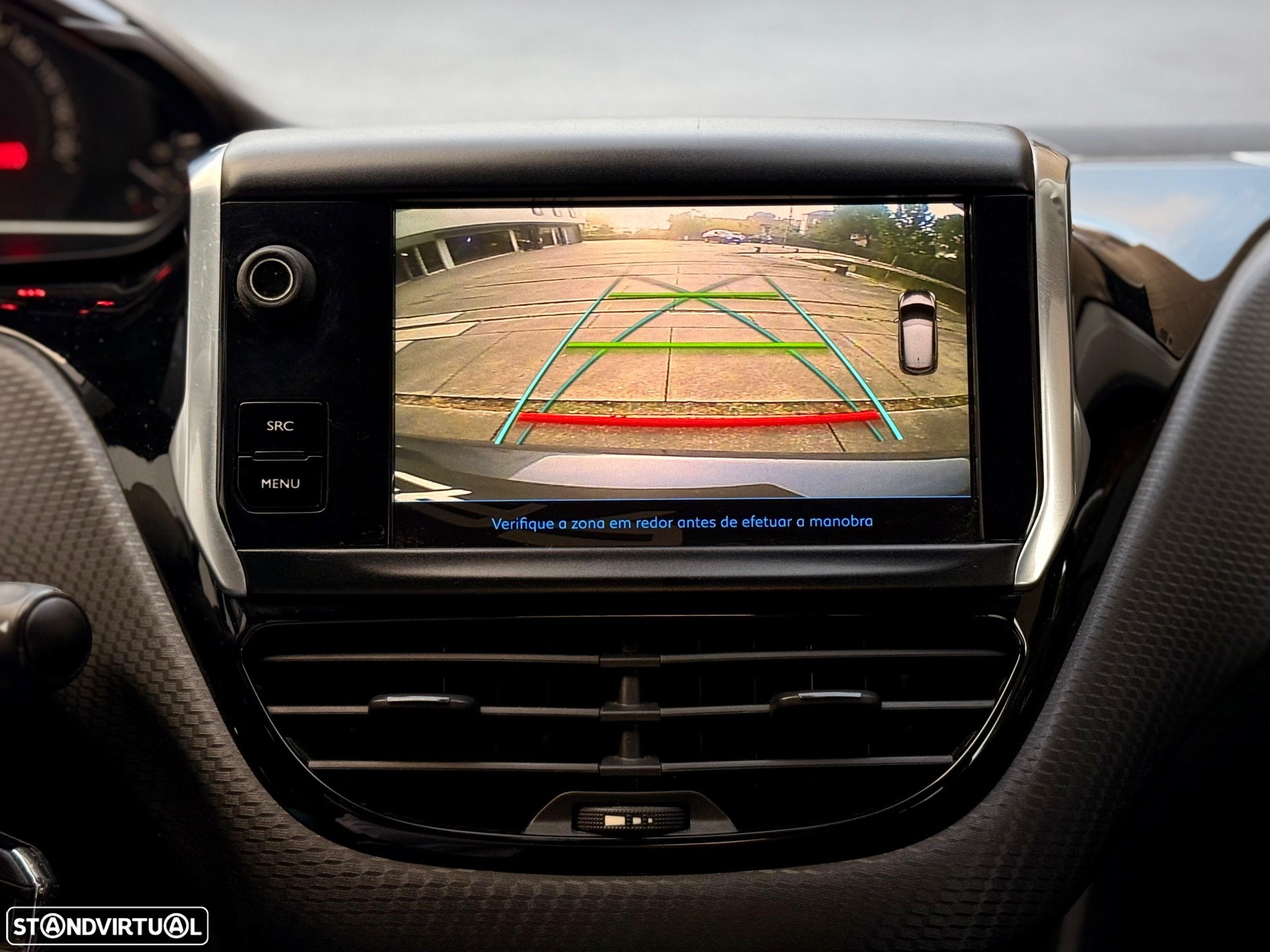 Peugeot 208 1.2 VTi SE Style - 2