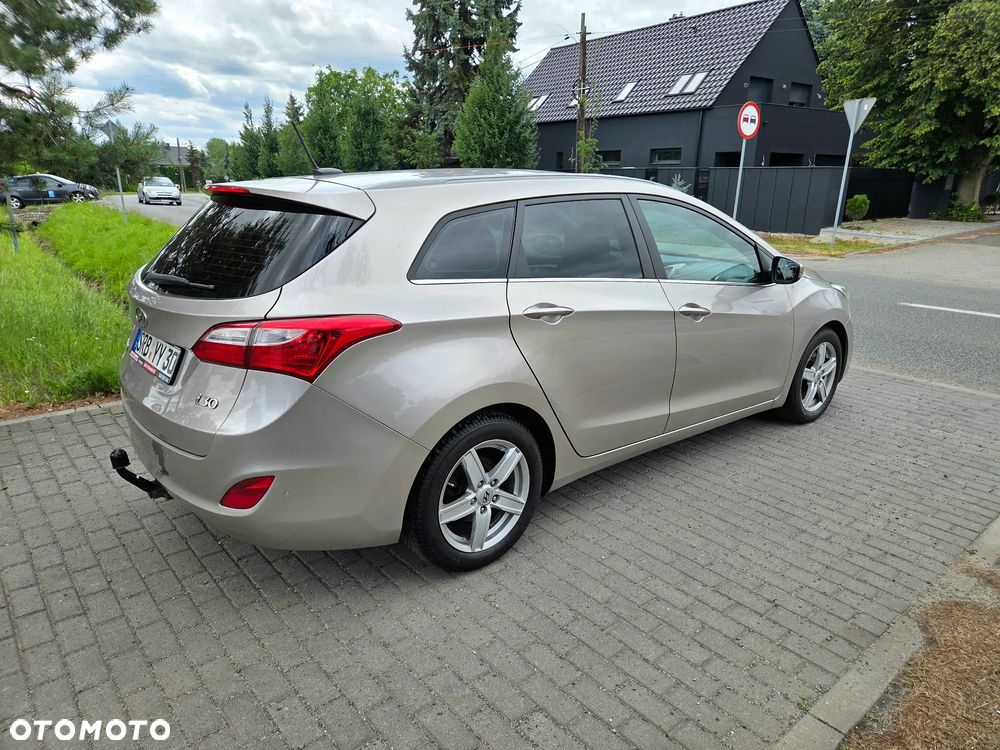 Hyundai i30 1.6 GDI DCT Premium - 10
