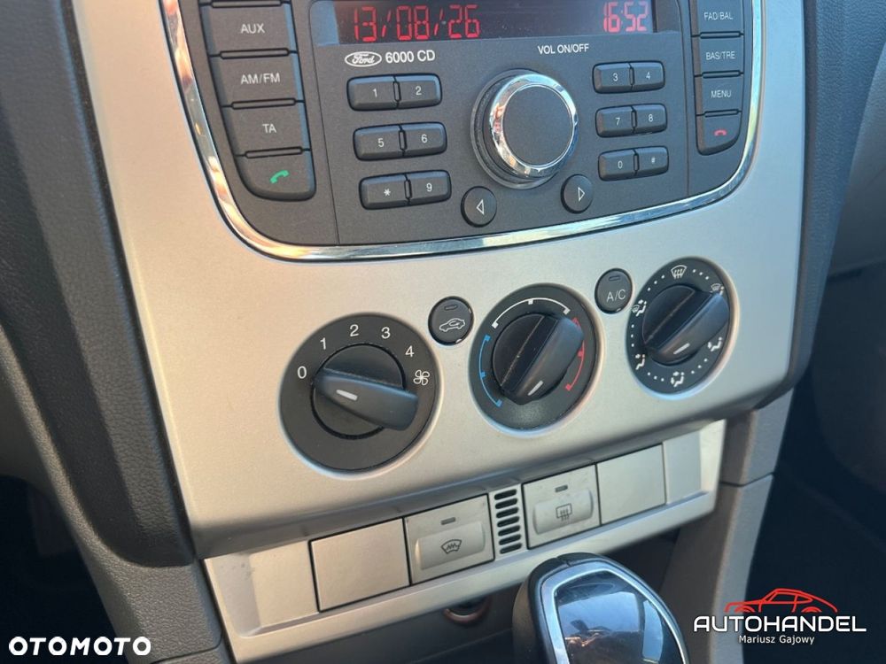 Ford Focus - 11
