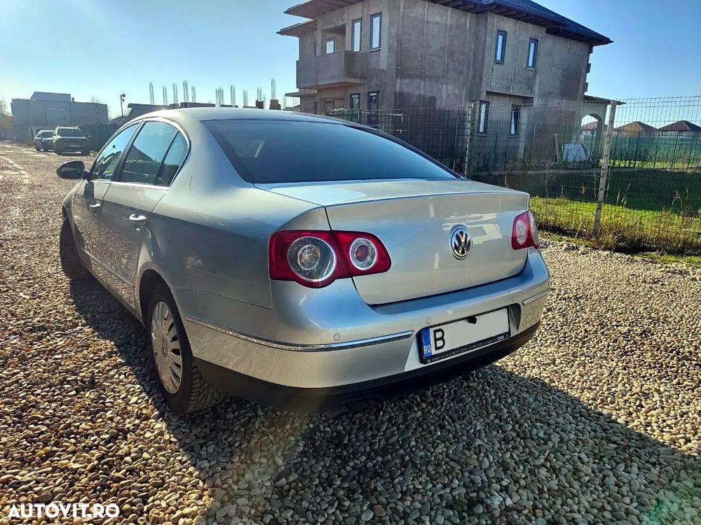 Volkswagen Passat 2.0TDI Highline DPF DSG - 3