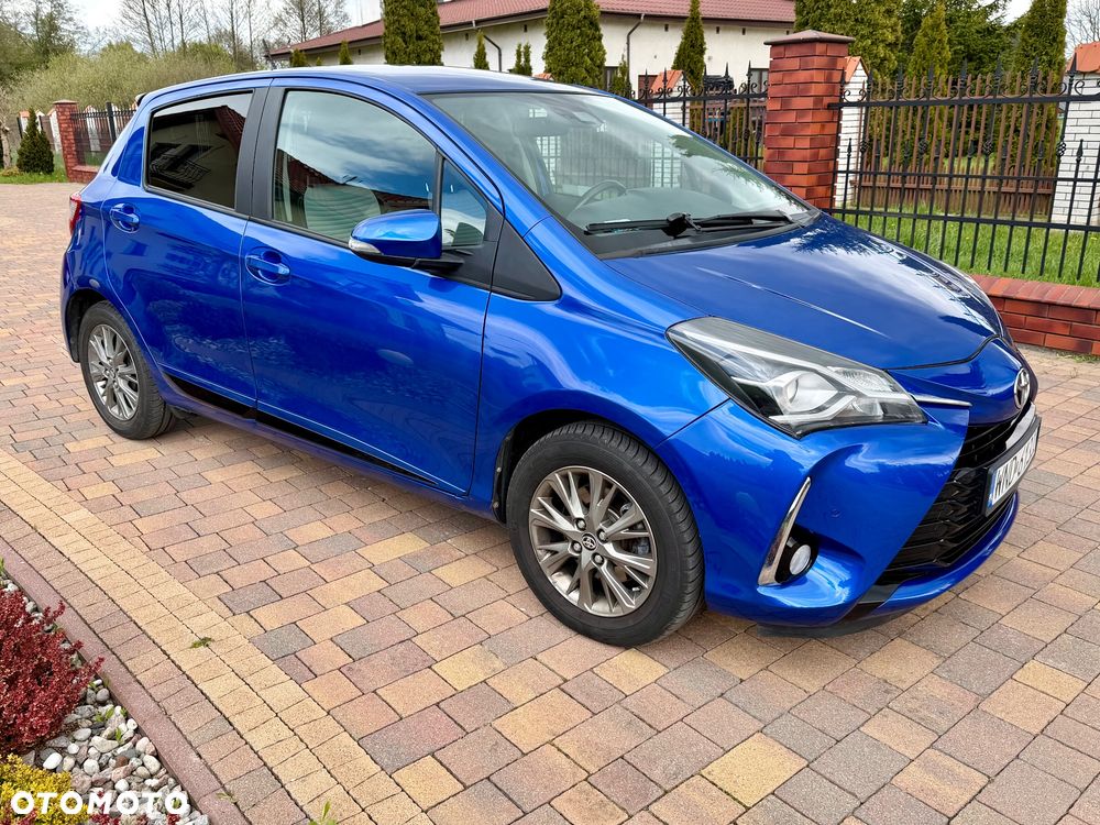 Toyota Yaris 1.5 Premium - 3