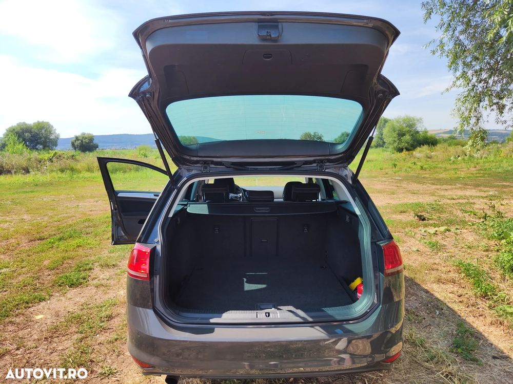 Volkswagen Golf 1.6 TDI DPF DSG Comfortline - 31
