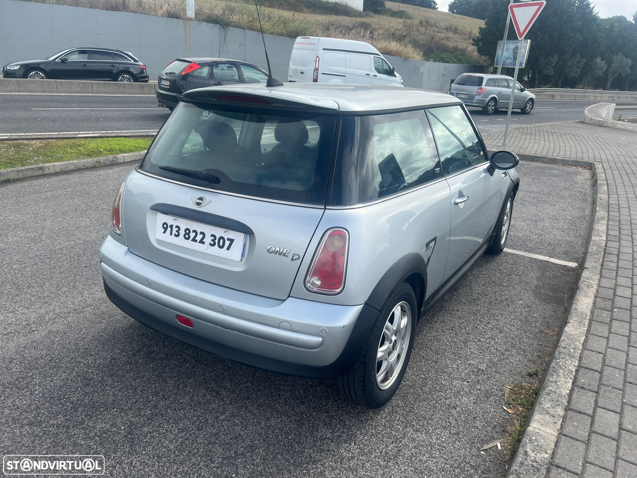 MINI 3 Portas One 1.4 D Seven - 2