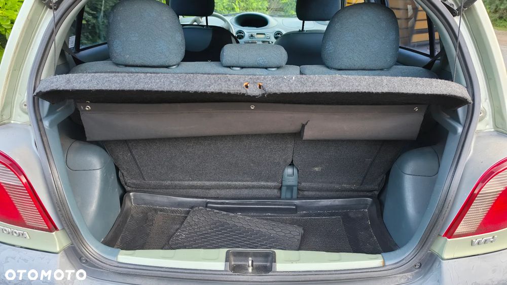 Toyota Yaris 1.0 Terra - 8