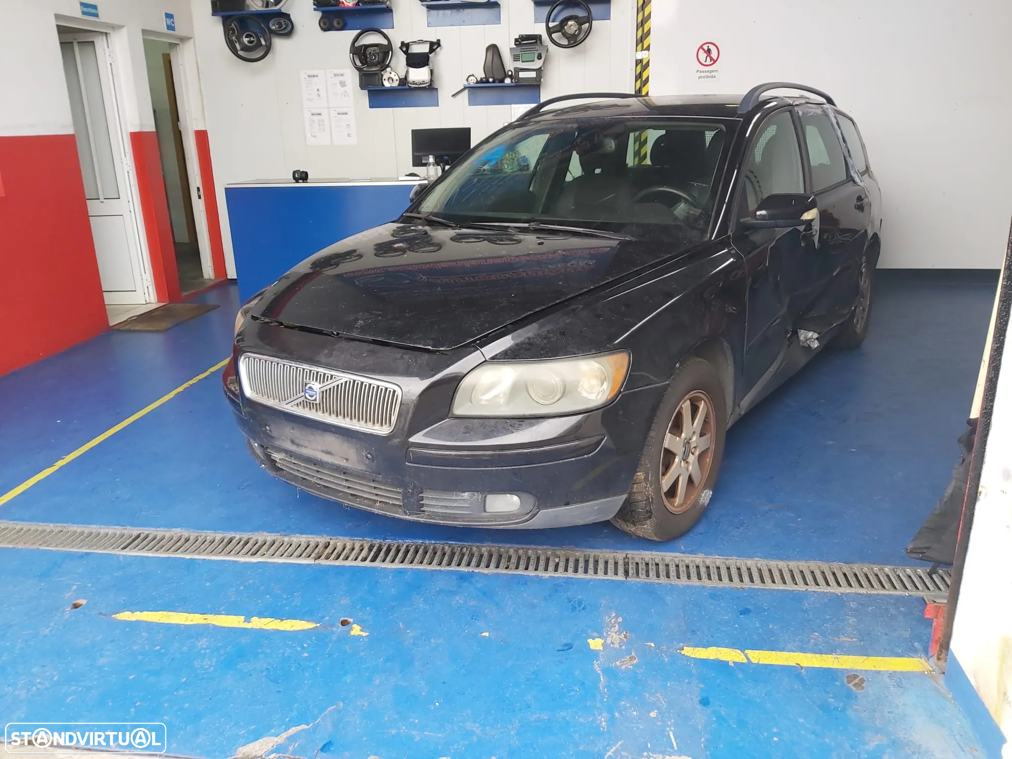 Volvo V50 1.6 HDI de 2006 ás peças. - 2