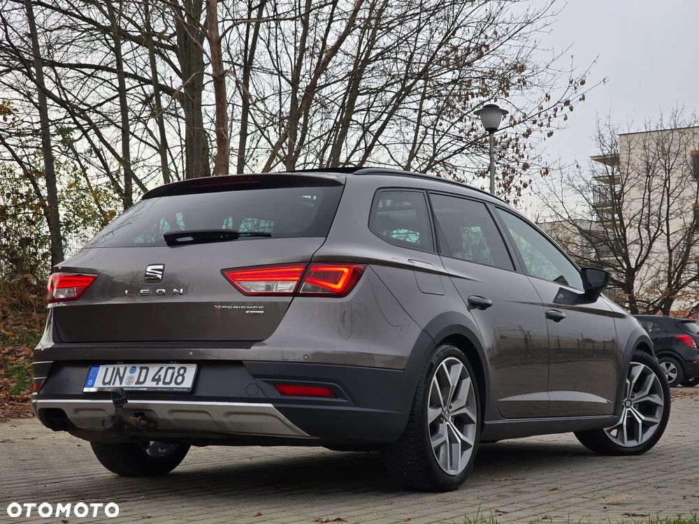 Seat Leon 2.0 TDI Start&Stop 4Drive DSG X-Perience - 36
