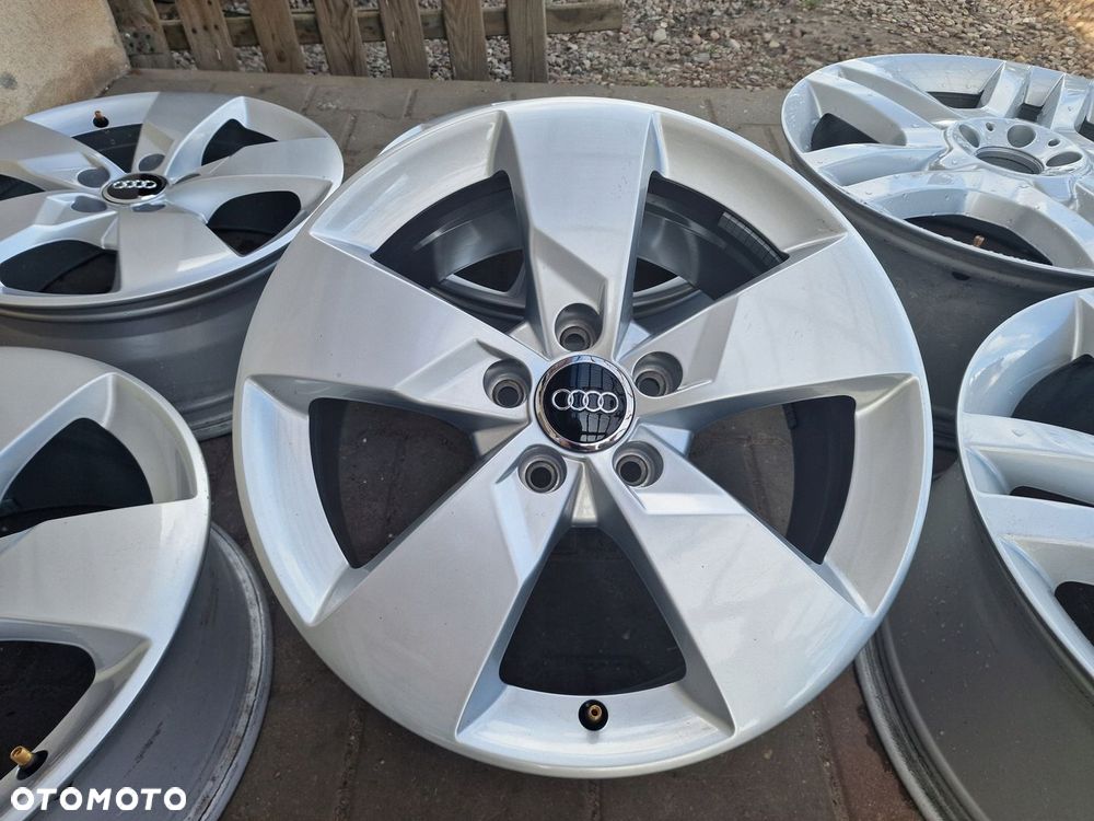 FELGI ALU AUDI 8S TT TTS A3 17 5X112 ET47 GOLF OCTAVIA LEON ORYGINALNE - 1