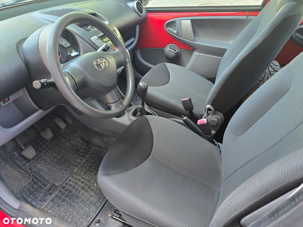 Toyota Aygo Cool - 6