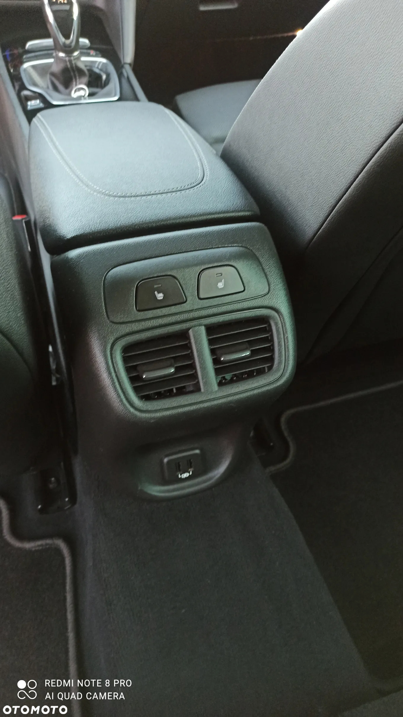 Opel Insignia - 10