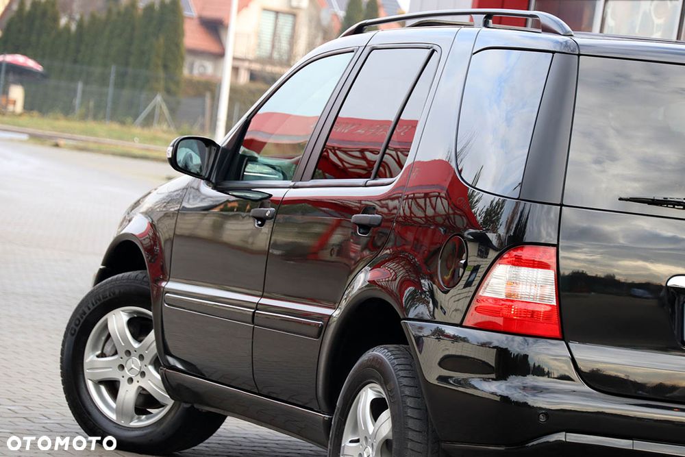 Mercedes-Benz ML - 16