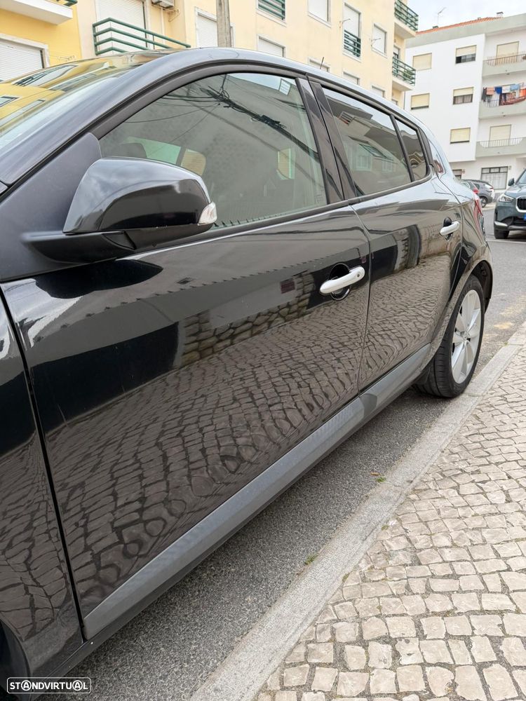 Renault Mégane 1.5 dCi Dynamique S - 6