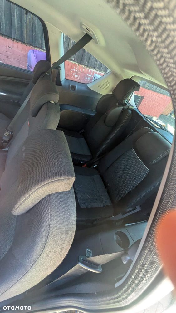 Ford S-Max 2.0 Ambiente - 12