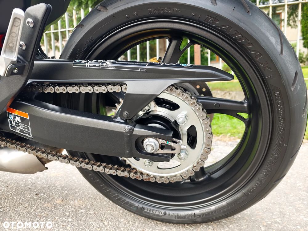 Honda CBR - 13